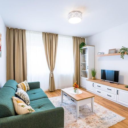Tonka Apartment Pula Extérieur photo