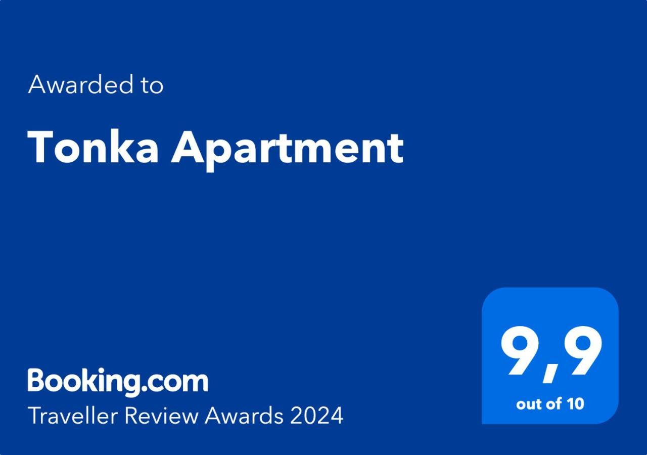 Tonka Apartment Pula Extérieur photo